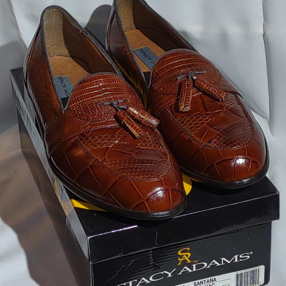 Stacy Adams Santana cognac (brown) tasseled loafers, size 11M